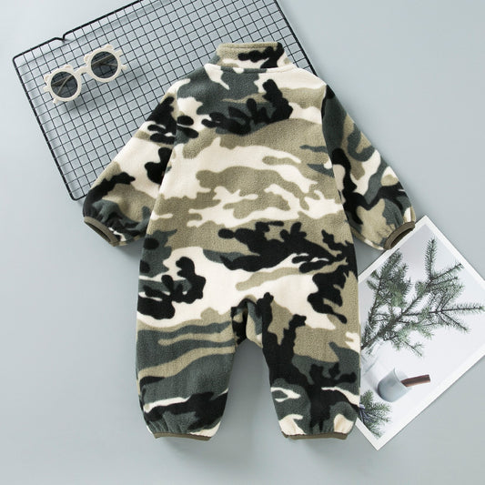 Camouflage long sleeved flannel crawling suit