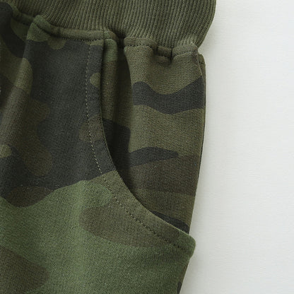 Military green camouflage shorts