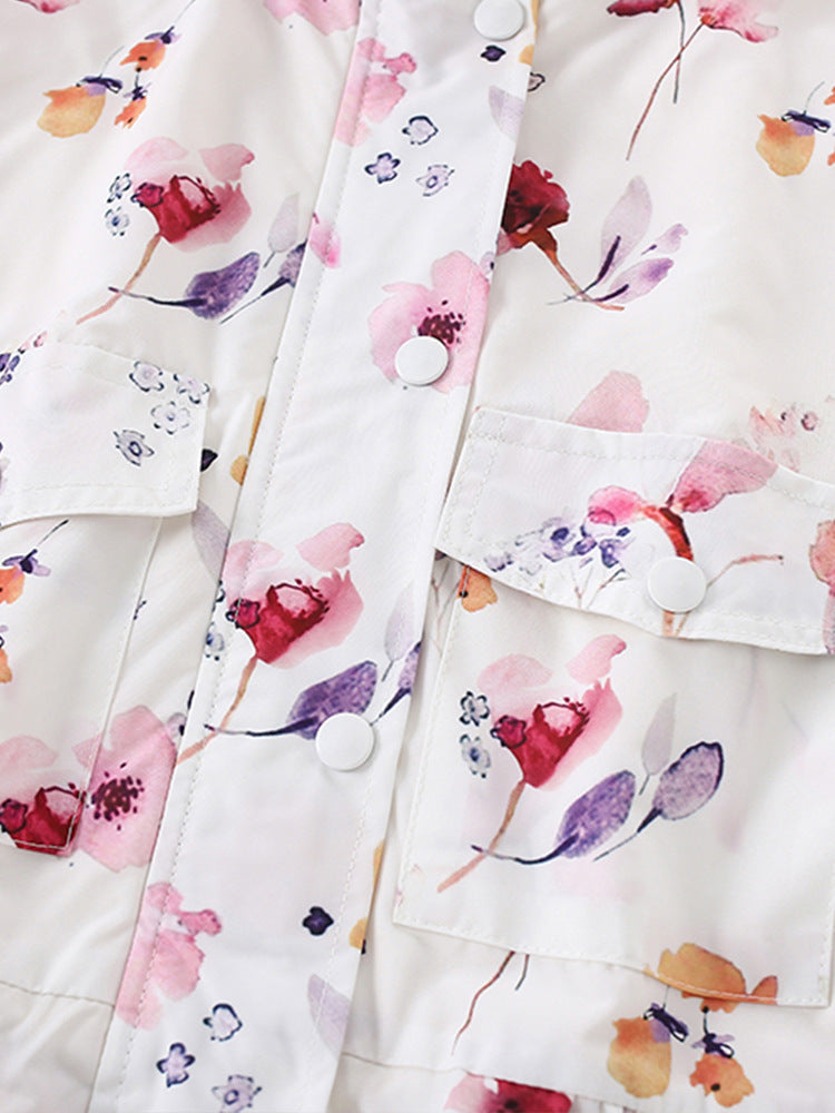 Knitted sleeves with plush pink flowers